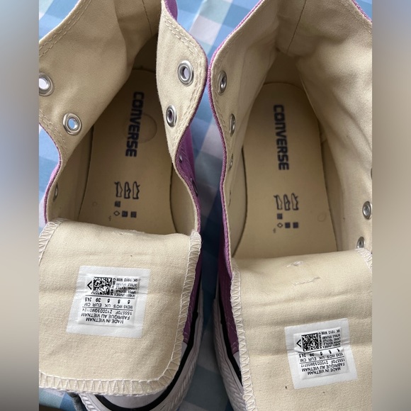 New! Converse Chuck 70 Hi "Purple" Men/Women Sneakers - Picture 4 of 8